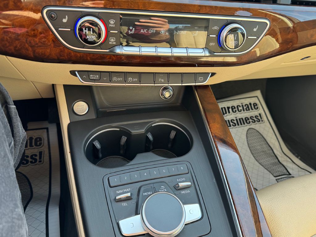 2017 Audi A4 Image 15