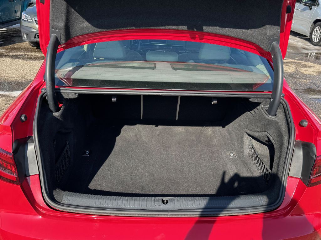 2017 Audi A4 Image 37