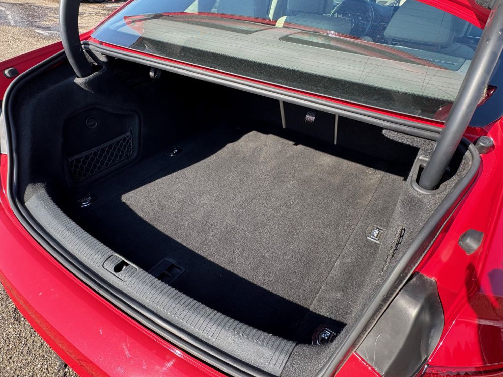 2017 Audi A4 Image 39