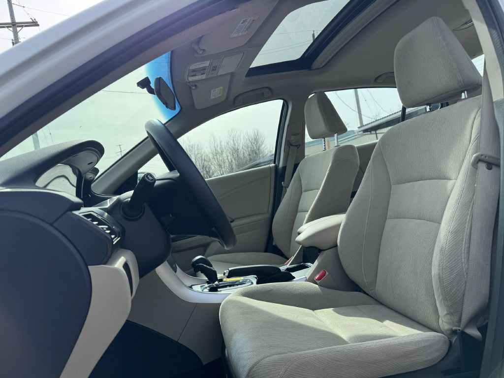 2014 Honda Accord Image 17