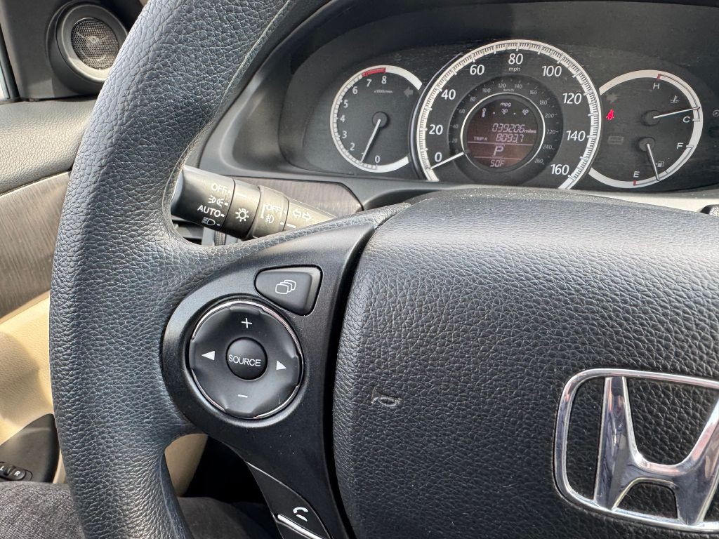 2014 Honda Accord Image 22