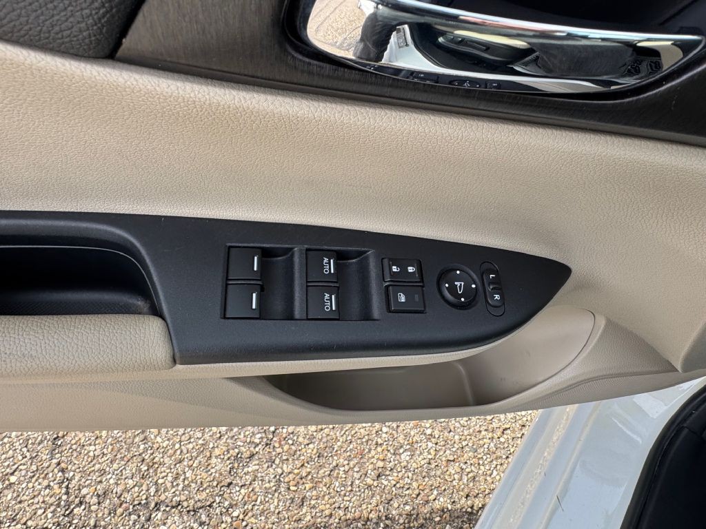 2014 Honda Accord Image 35