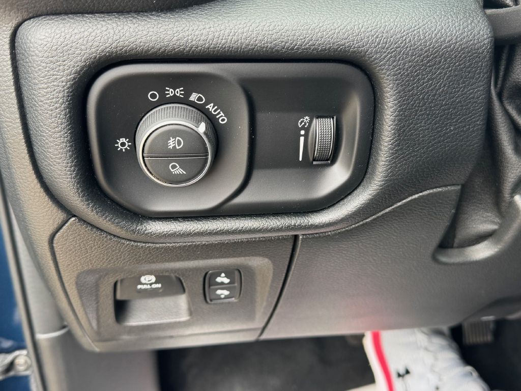 2021 RAM 1500 Image 29