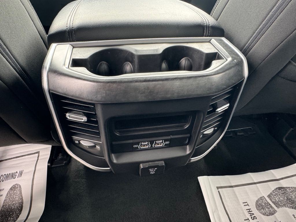 2021 RAM 1500 Image 35
