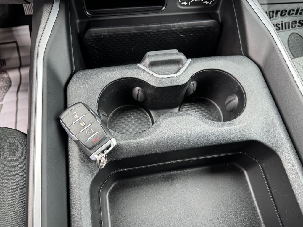 2021 RAM 1500 Image 40