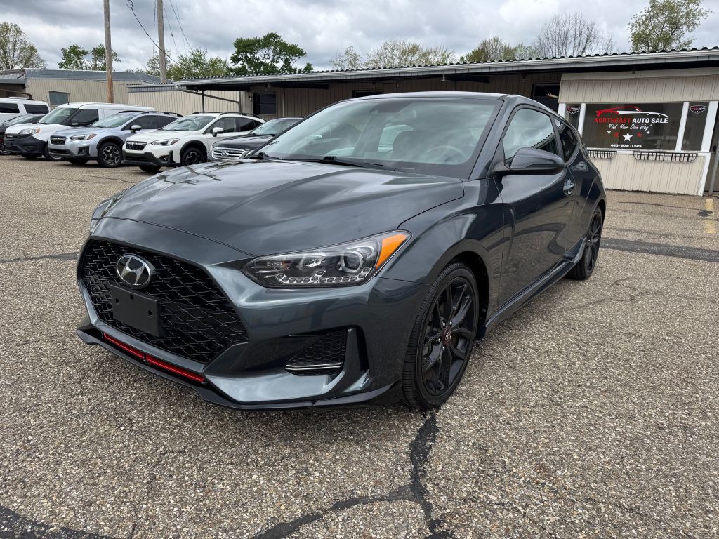 2019 Hyundai Veloster Image 1