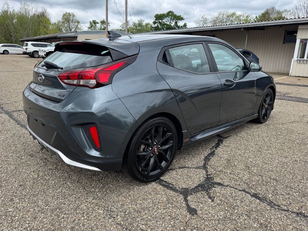 2019 Hyundai Veloster Image 35
