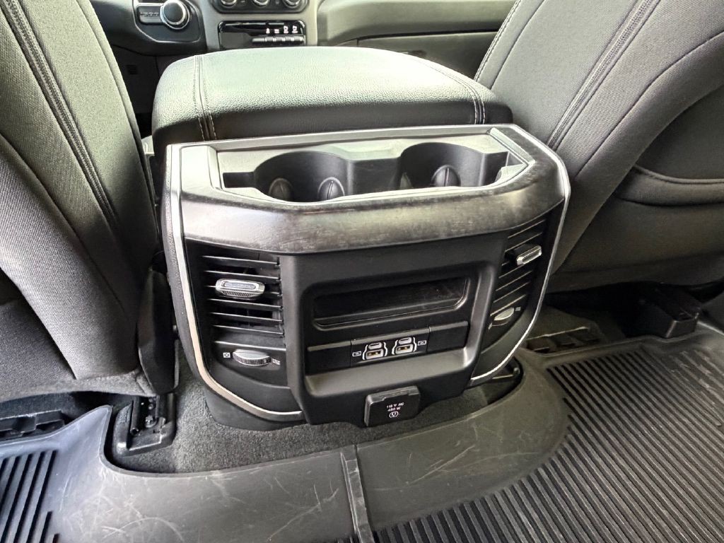 2022 RAM 1500 Image 38