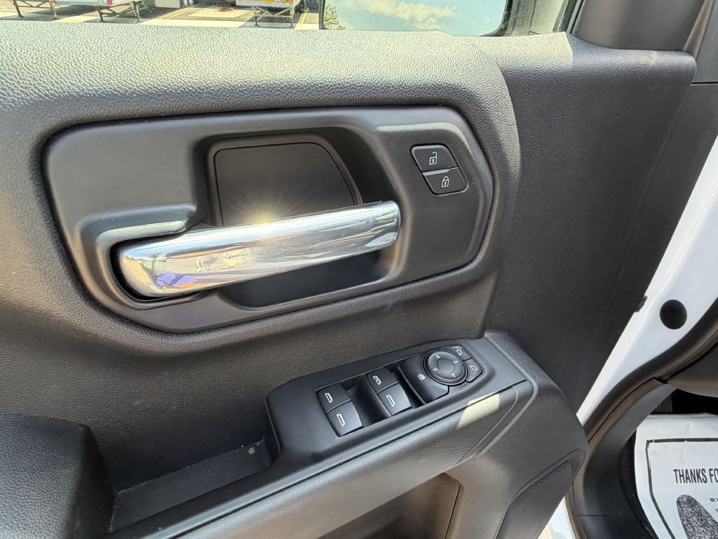 2021 Chevrolet Silverado 1500 Image 25