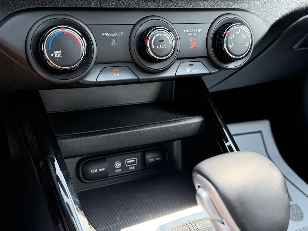 2021 Kia Forte Image 21