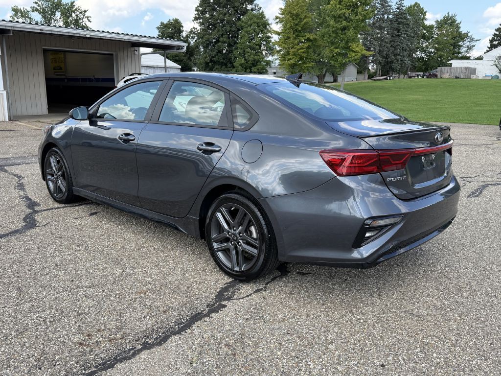 2021 Kia Forte Image 33