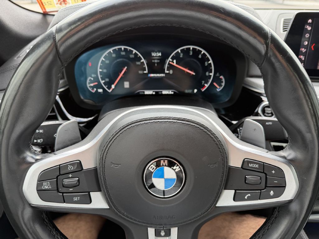 2019 BMW 5 Series Image 10