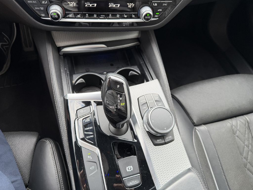 2019 BMW 5 Series Image 15