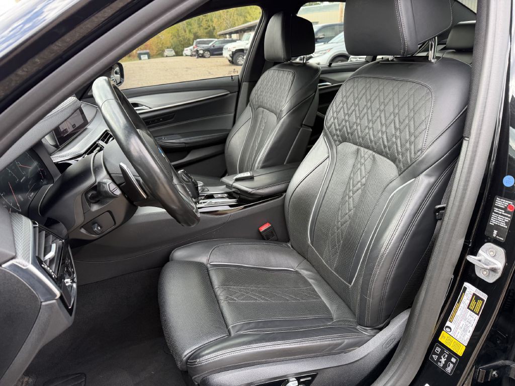 2019 BMW 5 Series Image 18