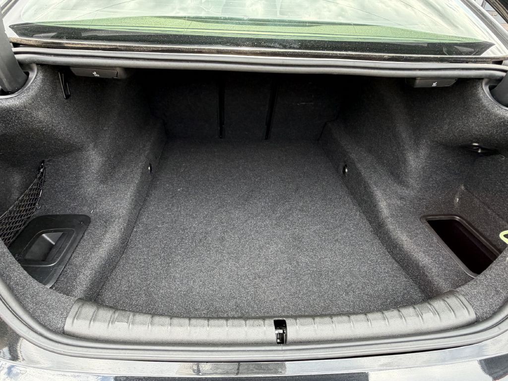 2019 BMW 5 Series Image 29