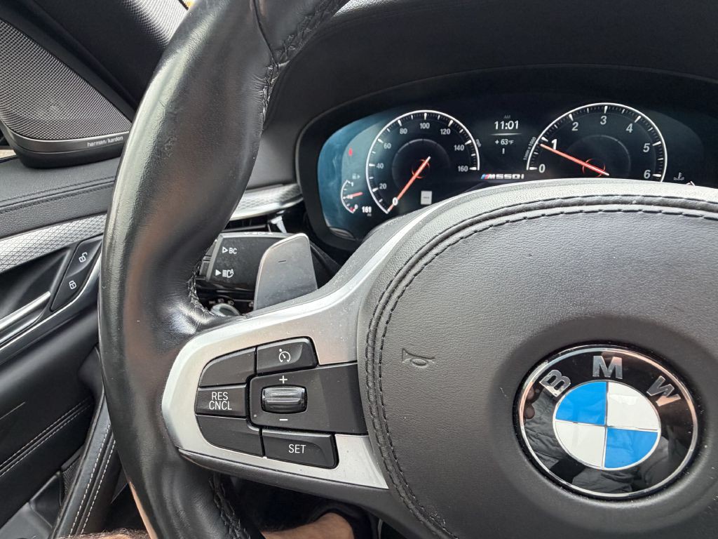 2019 BMW 5 Series Image 44