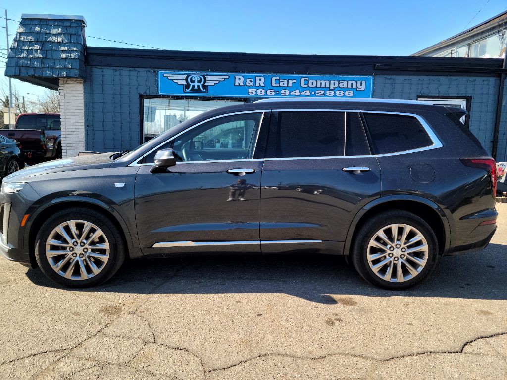 2022 Cadillac XT6 Image 2