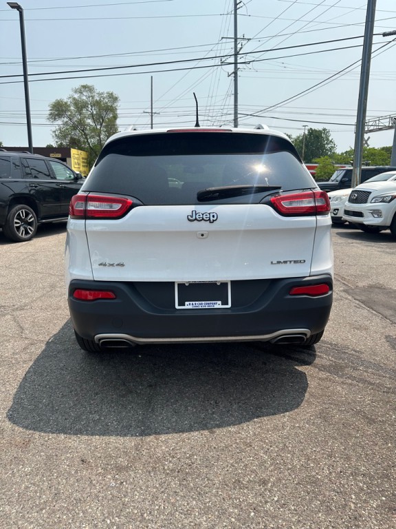 2017 Jeep Cherokee Image 4