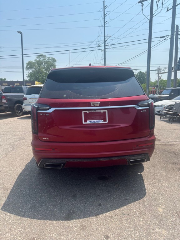 2022 Cadillac XT6 Image 4