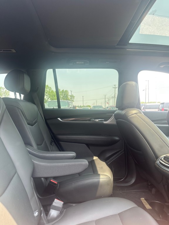 2022 Cadillac XT6 Image 10