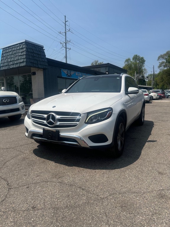 2018 Mercedes-Benz GLC-Class Image 1
