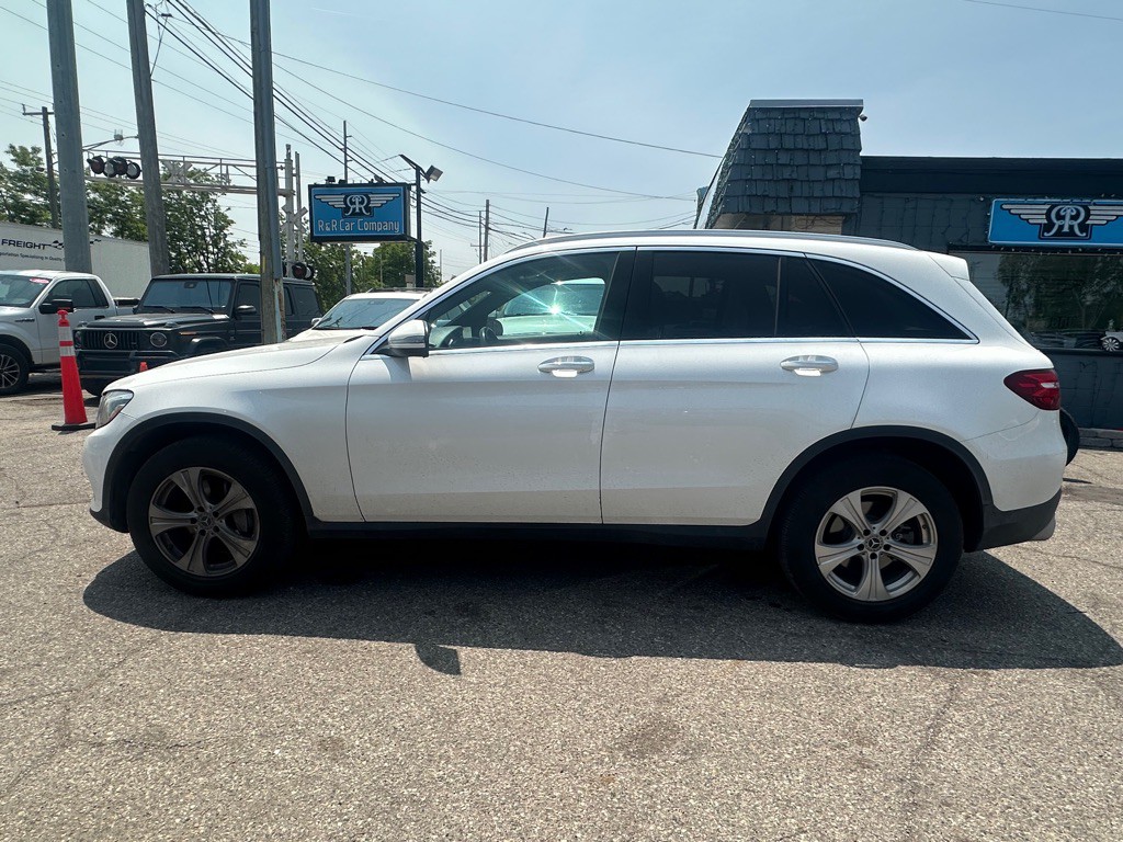 2018 Mercedes-Benz GLC-Class Image 2