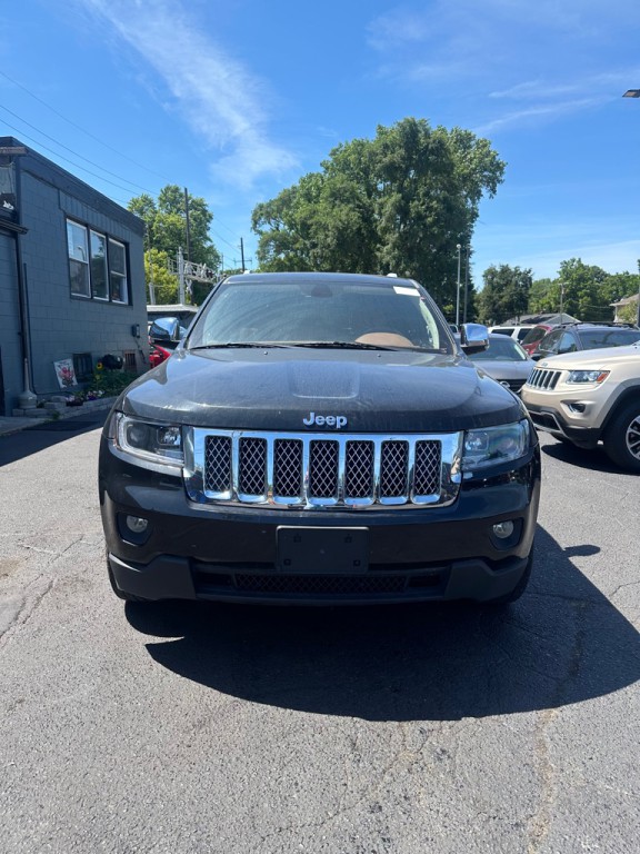 2011 Jeep Grand Cherokee Image 8