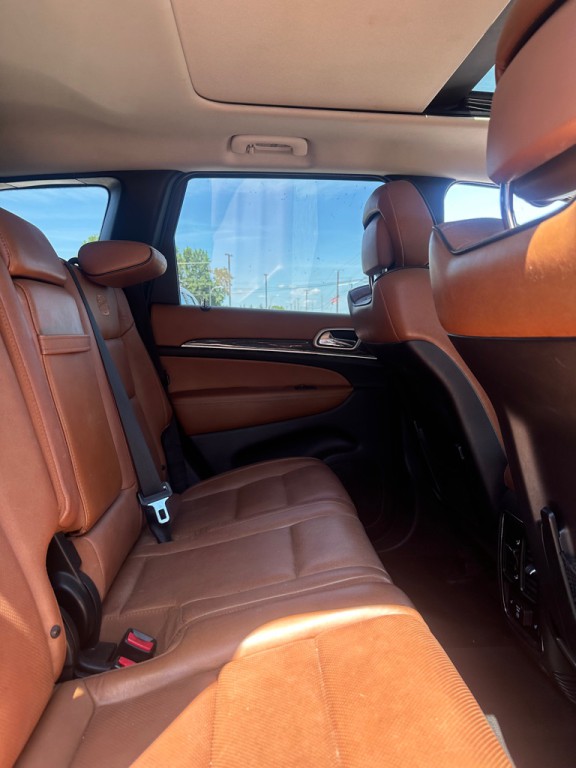 2011 Jeep Grand Cherokee Image 10