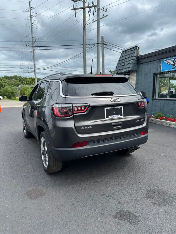 2021 Jeep Compass Image 3