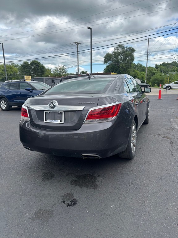 2012 Buick Lacrosse Image 5
