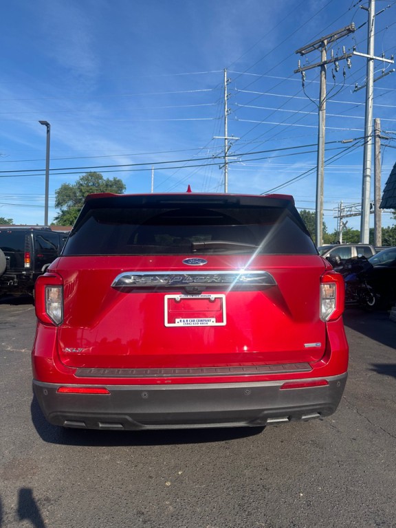 2020 Ford Explorer Image 4