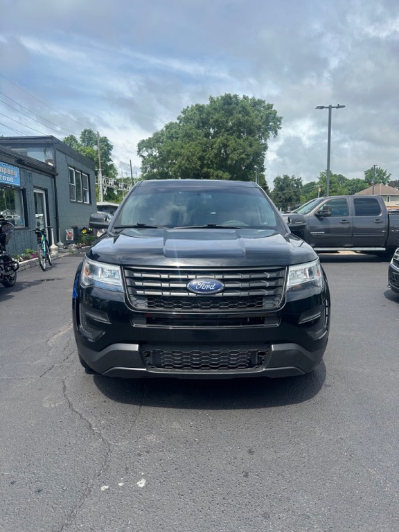 2017 Ford Explorer Image 8