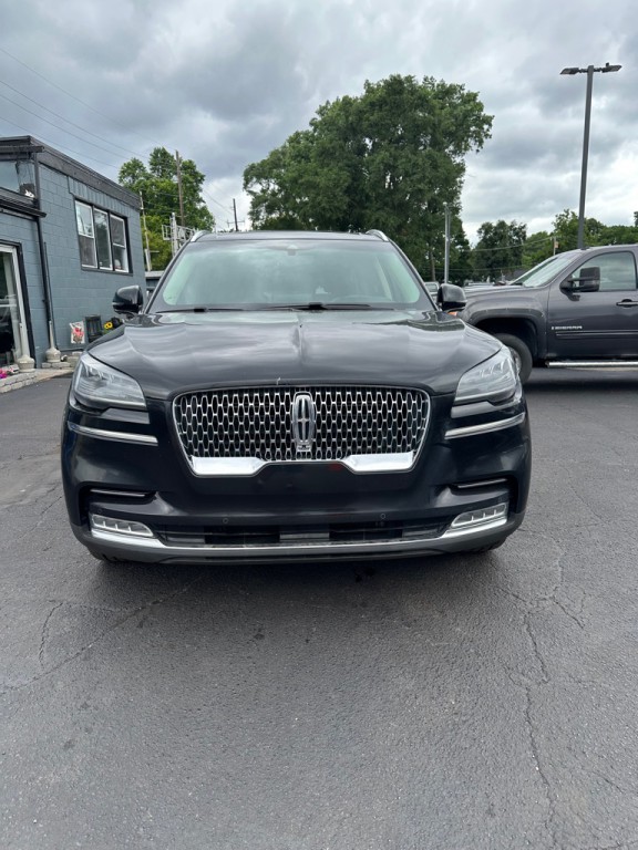 2021 Lincoln Aviator Image 8