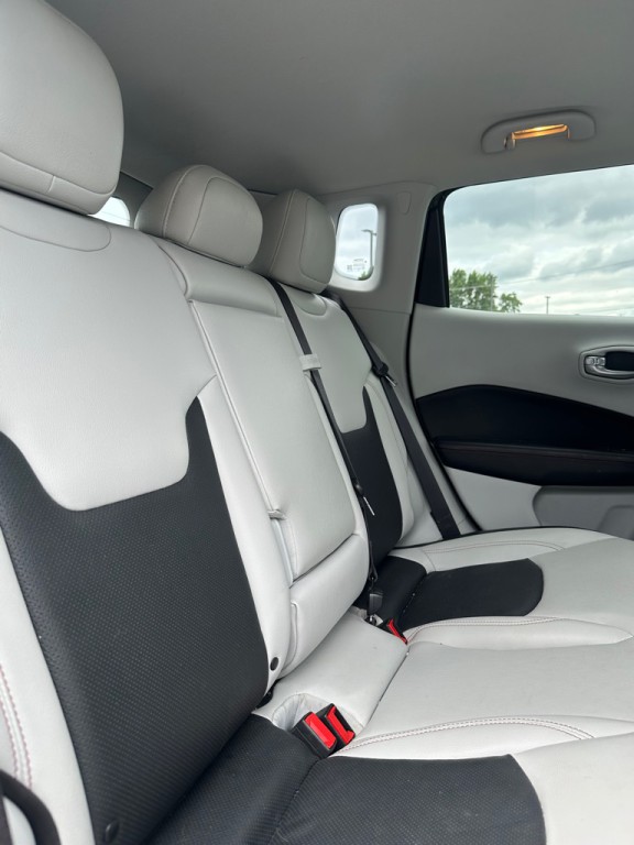 2021 Jeep Compass Image 10