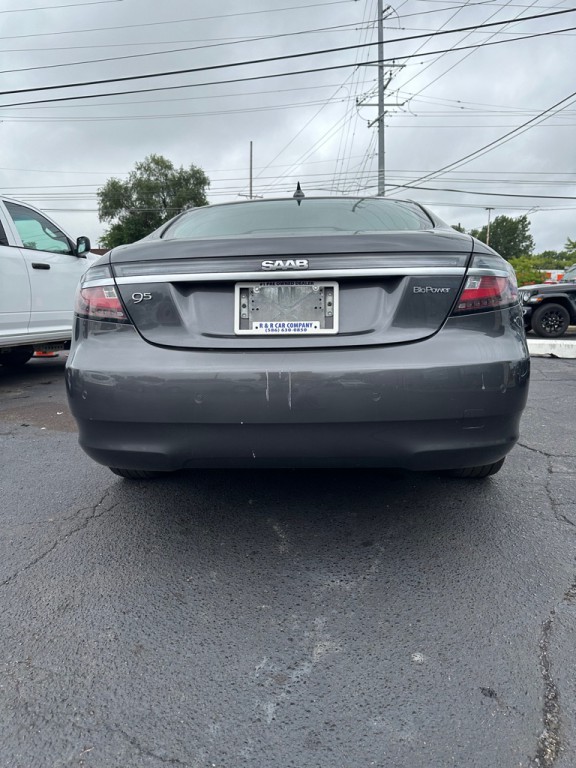 2011 Saab 9-5 Image 4