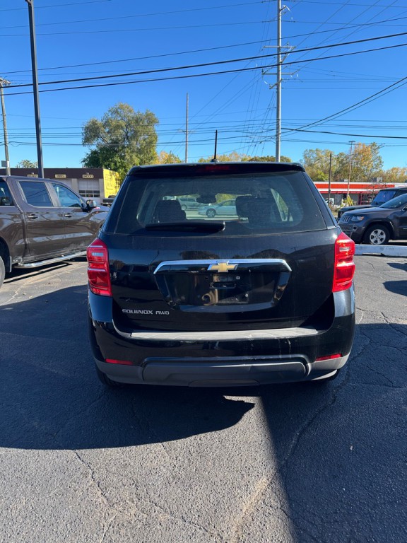 2017 Chevrolet Equinox Image 4
