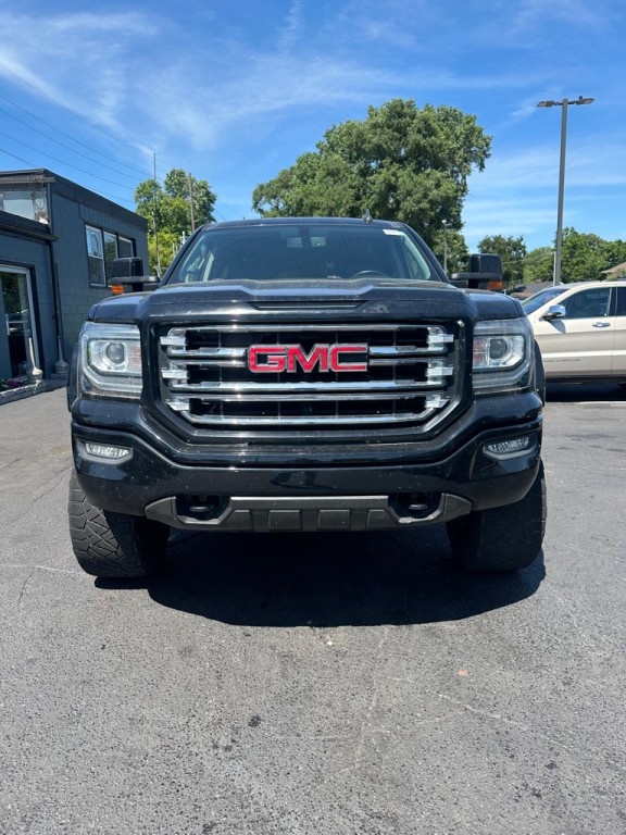 2017 GMC Sierra Image 8
