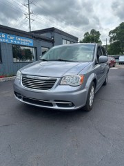Image for 2013 Chrysler Town & Country Touring ID: 6676379