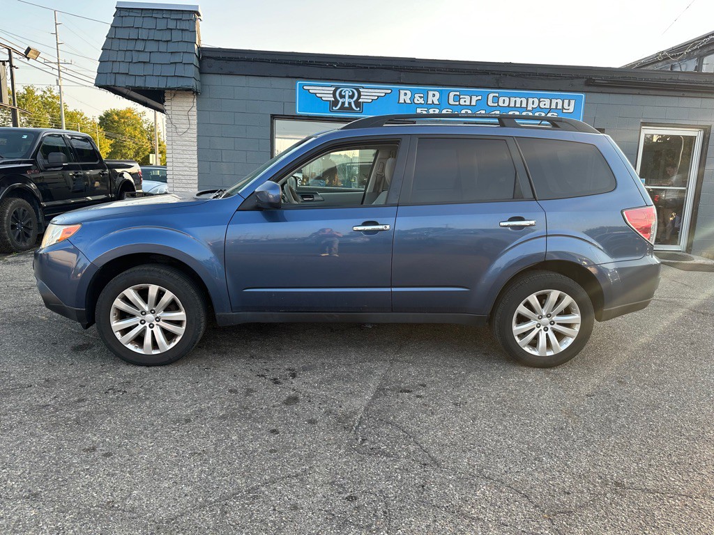 2013 Subaru Forester Image 3