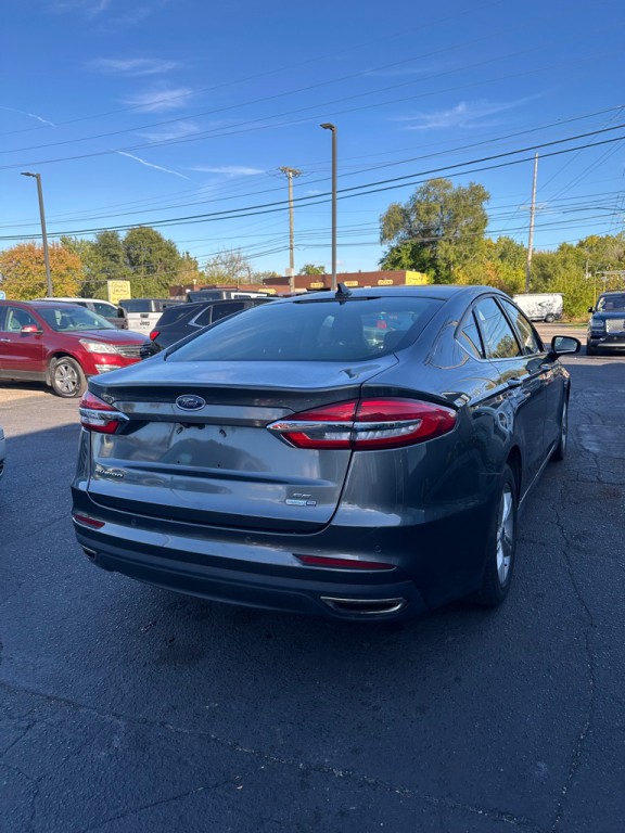 2019 Ford Fusion Image 5