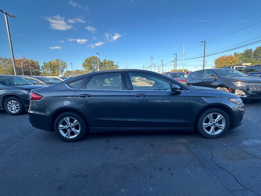 2019 Ford Fusion Image 6