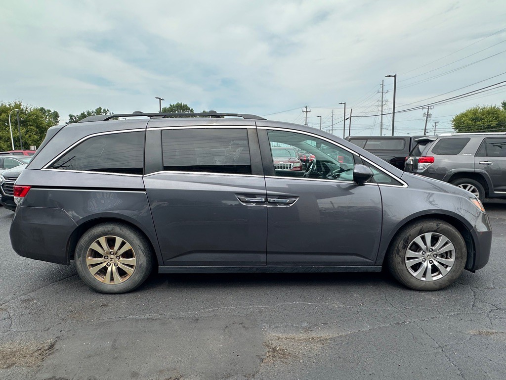 2015 Honda Odyssey Image 6