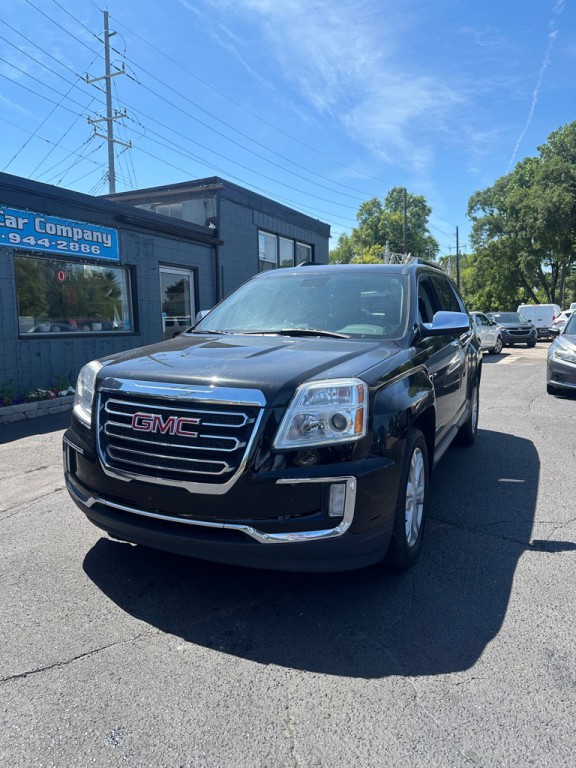 2017 GMC Terrain Image 1
