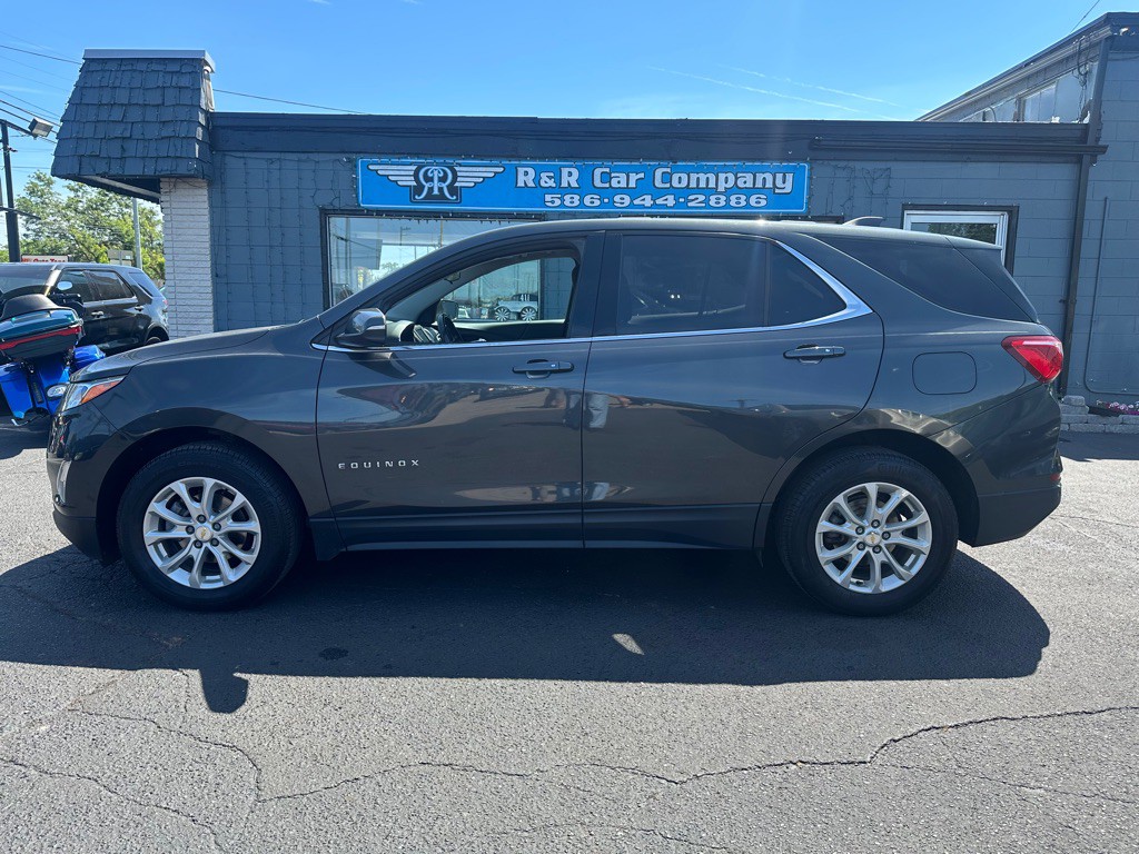 2019 Chevrolet Equinox Image 2