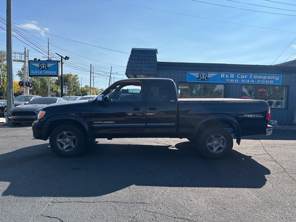 2005 Toyota Tundra Image 2
