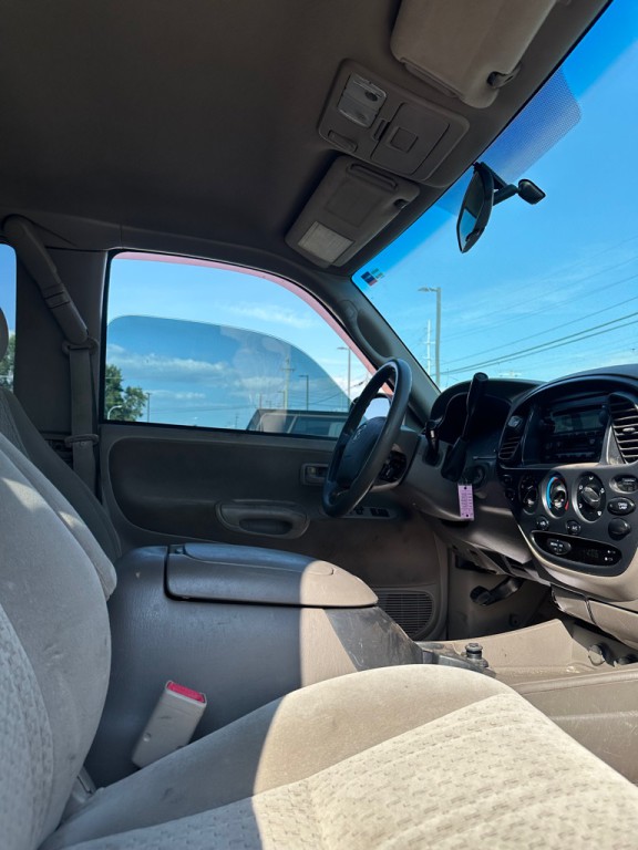 2005 Toyota Tundra Image 9