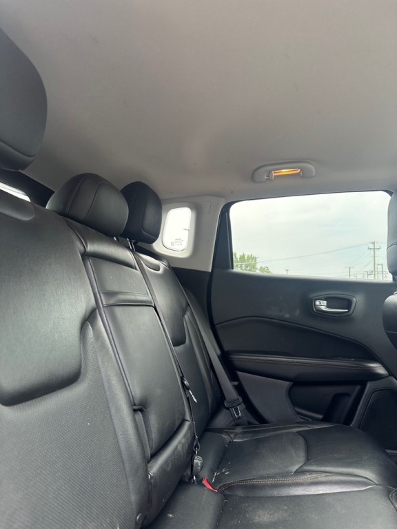 2018 Jeep Compass Image 10