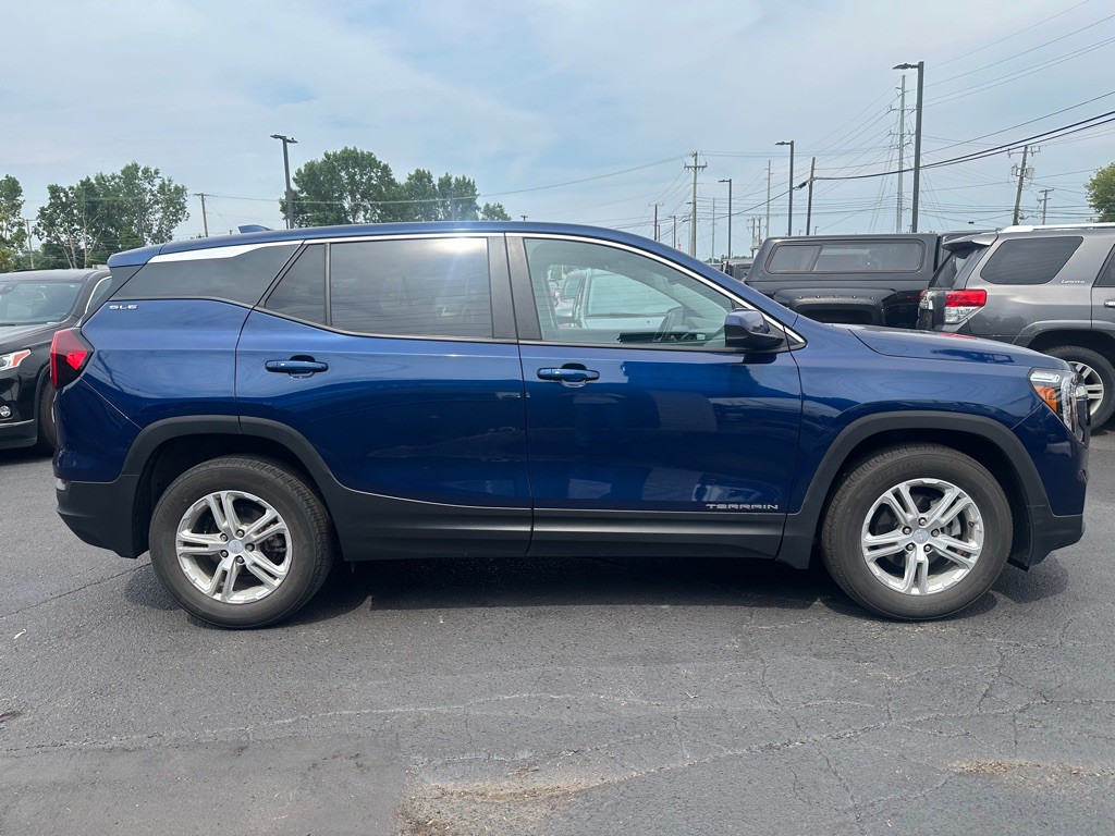 2022 GMC Terrain Image 6