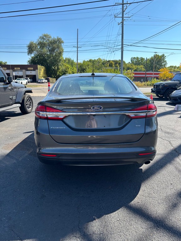 2017 Ford Fusion Image 4
