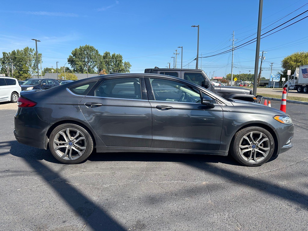2017 Ford Fusion Image 6